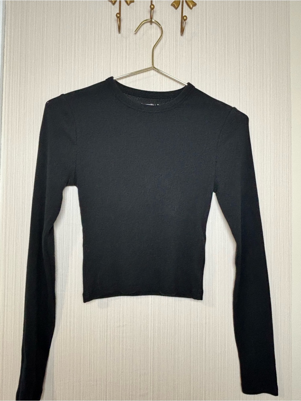 Abercrombie and Fitch, black rib, long sleeve crop top XS